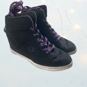 Champion Women's Black and Purple High-Top Sneakers in size 7